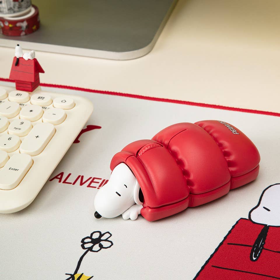 Peanuts Snoopy Figure Multi-Pairing Wireless Mouse