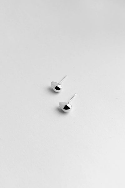 Pebble Studs